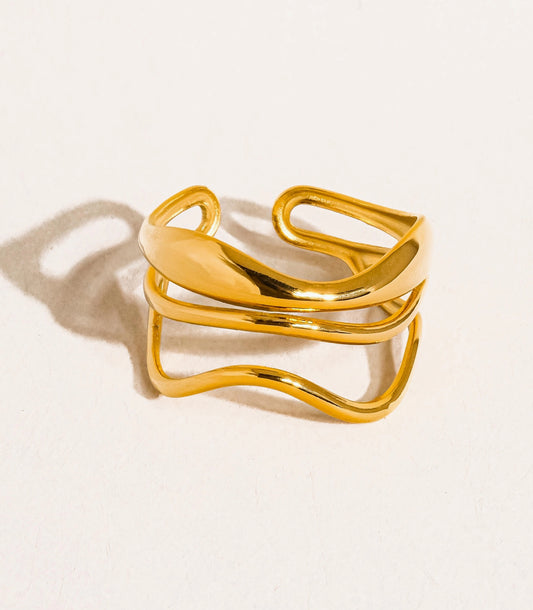 Three Waves Ring
