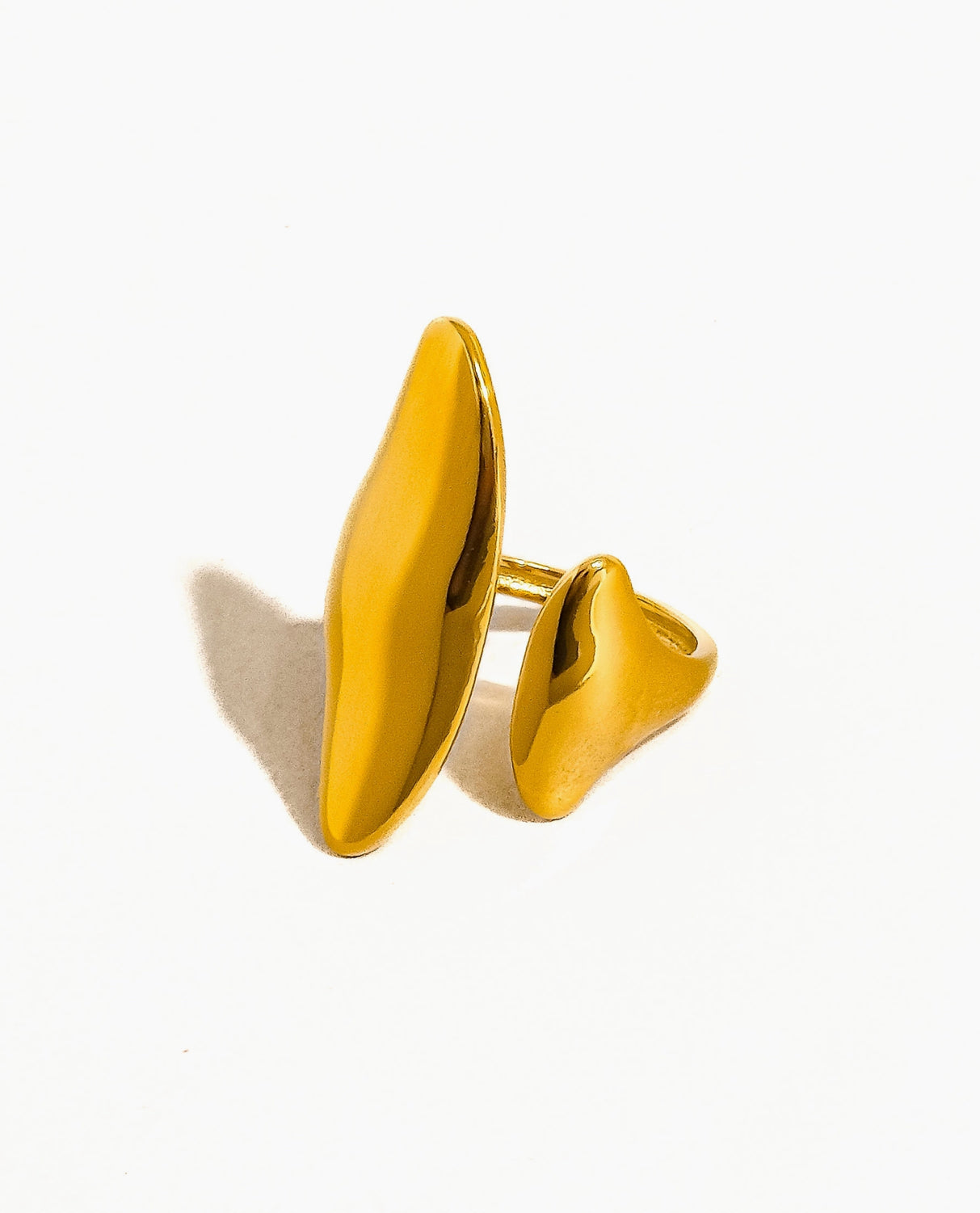 Non-Tarnish Abstract Ring