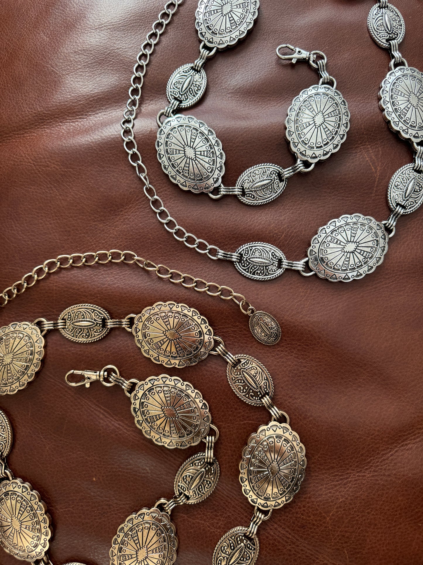 Ornate Oval Chain Belt